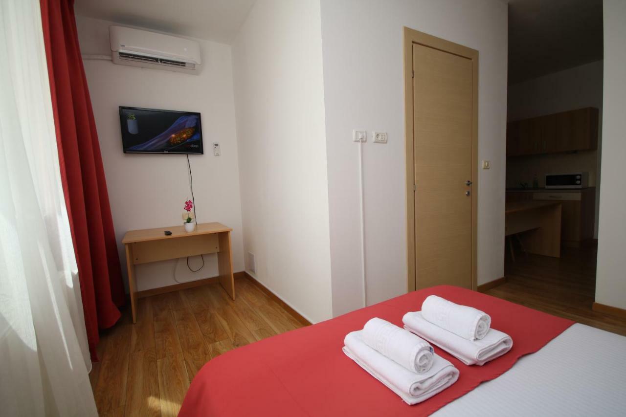 Comfort Apartments Timişoara Buitenkant foto